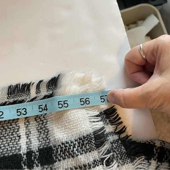 ModCloth Black Plaid Blanket Scarf 54” x 56” - Picture 6 of 7